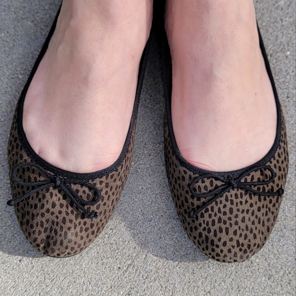 Old Navy Green and Black Ballet Flats